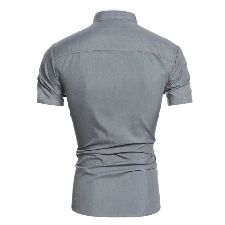 New men's commuting short sleeved shirt